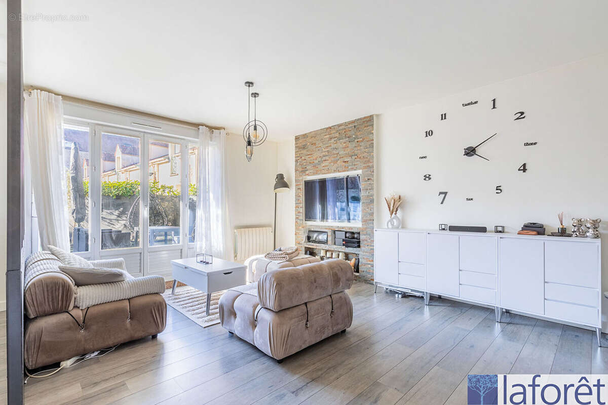 Appartement à LONGJUMEAU