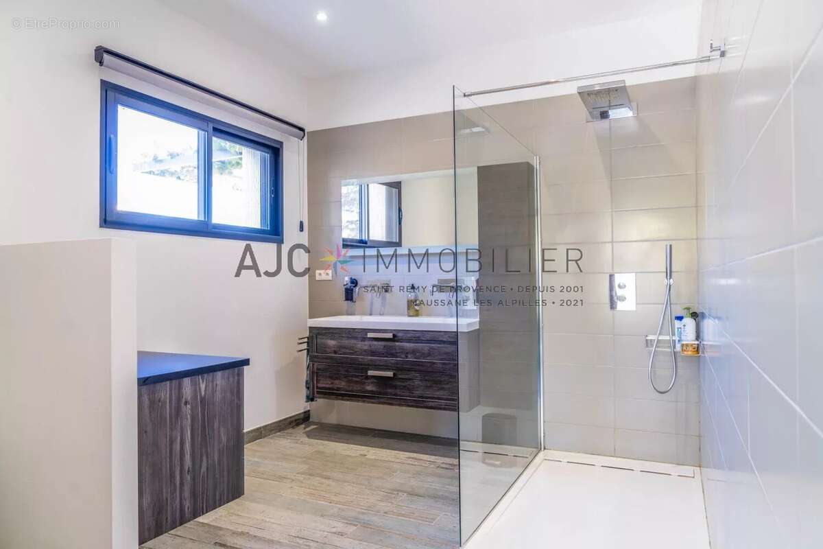 Maison à SAINT-REMY-DE-PROVENCE