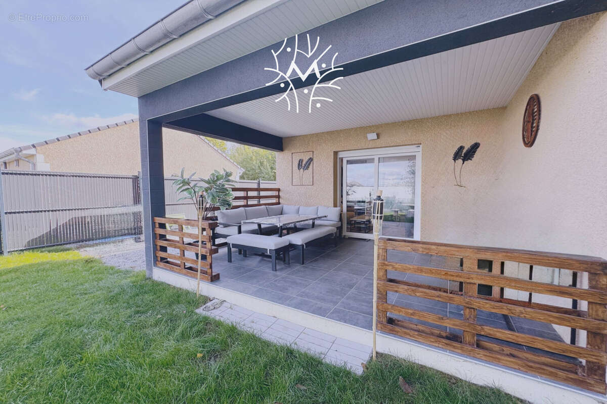 Maison à CHARLEVILLE-MEZIERES