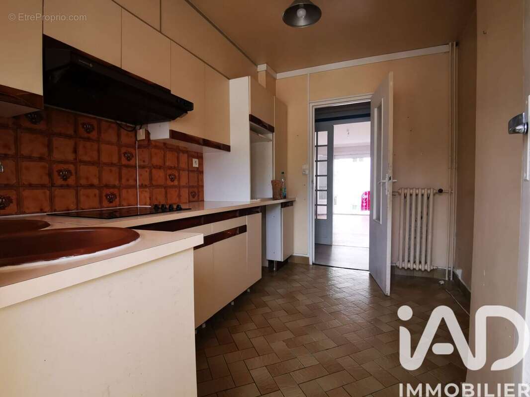 Photo 9 - Appartement à LIMOGES