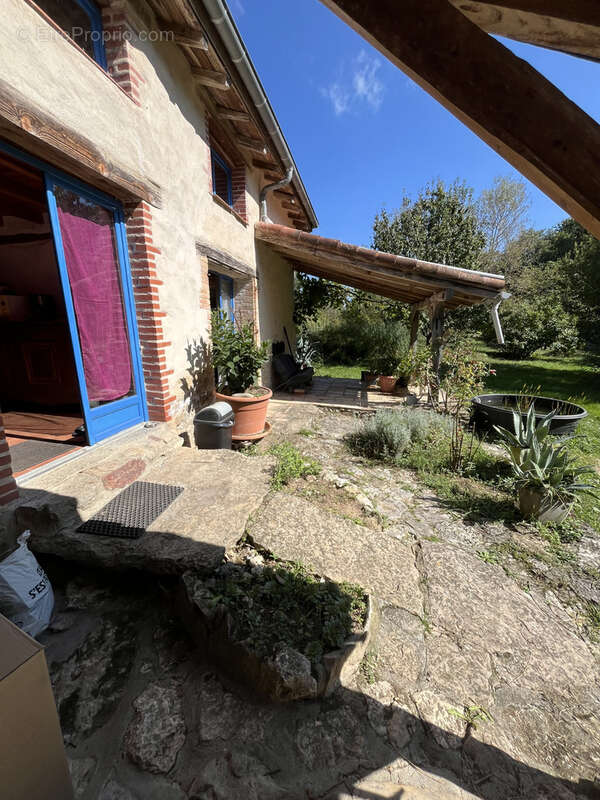 Maison à LA SAUZIERE-SAINT-JEAN