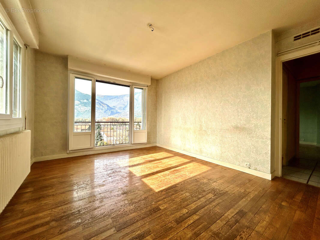 Appartement à SAINT-MARTIN-LE-VINOUX