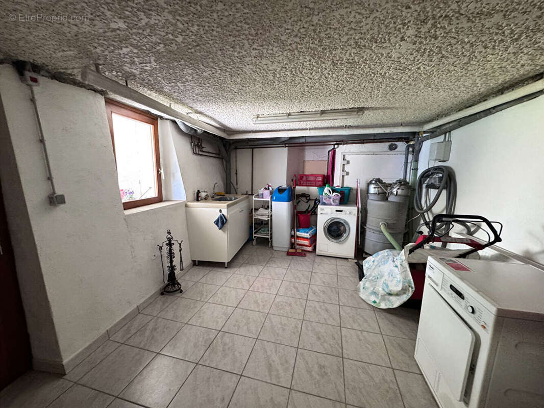 Maison à SAINT-JULIEN-EN-GENEVOIS