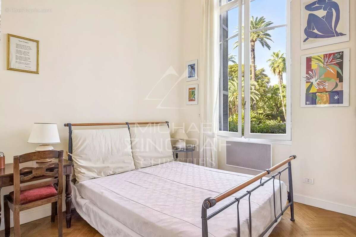 Appartement à BEAULIEU-SUR-MER