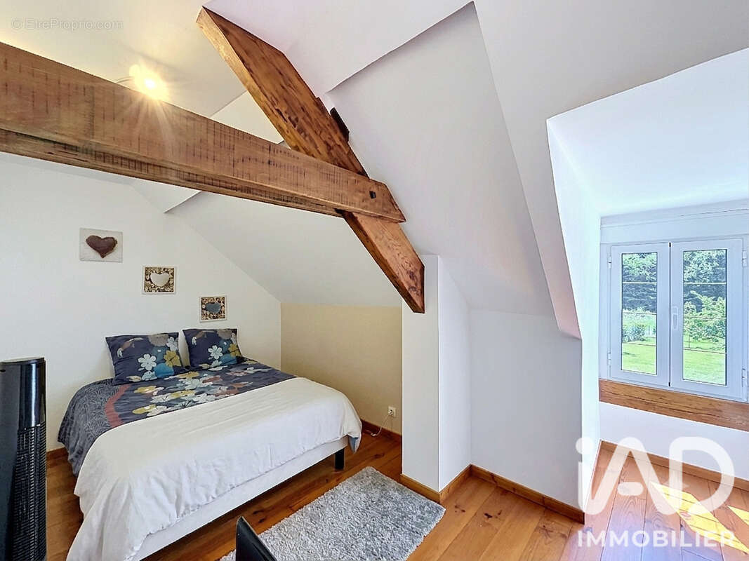 Maison 206 m² à Bergerac  - photo 9