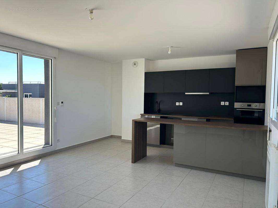 Appartement à CASTELNAU-LE-LEZ