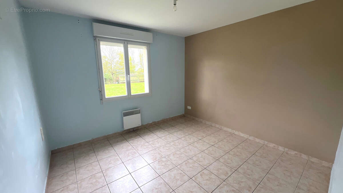Maison à LA ROUXIERE