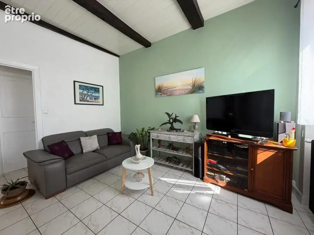 Maison de bourg lumineuse et spacieuse - Châtel-Guyon (63140) - photo 4