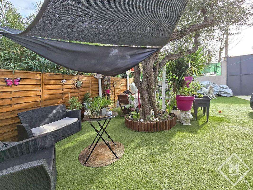 Maison t3/4 lumineuse de plain pied à vendre secteur saint loup marseille 13011 avec jardin - photo 2