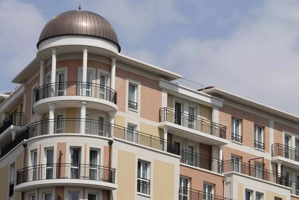 Appartement à MONTROUGE