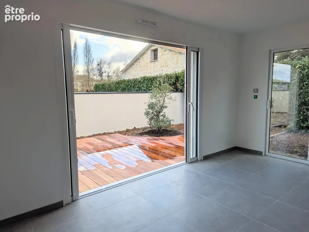 Maison à vendre FLEAC Maison neuve avec un grand espace de vie, quatre chambres et garage - photo 5