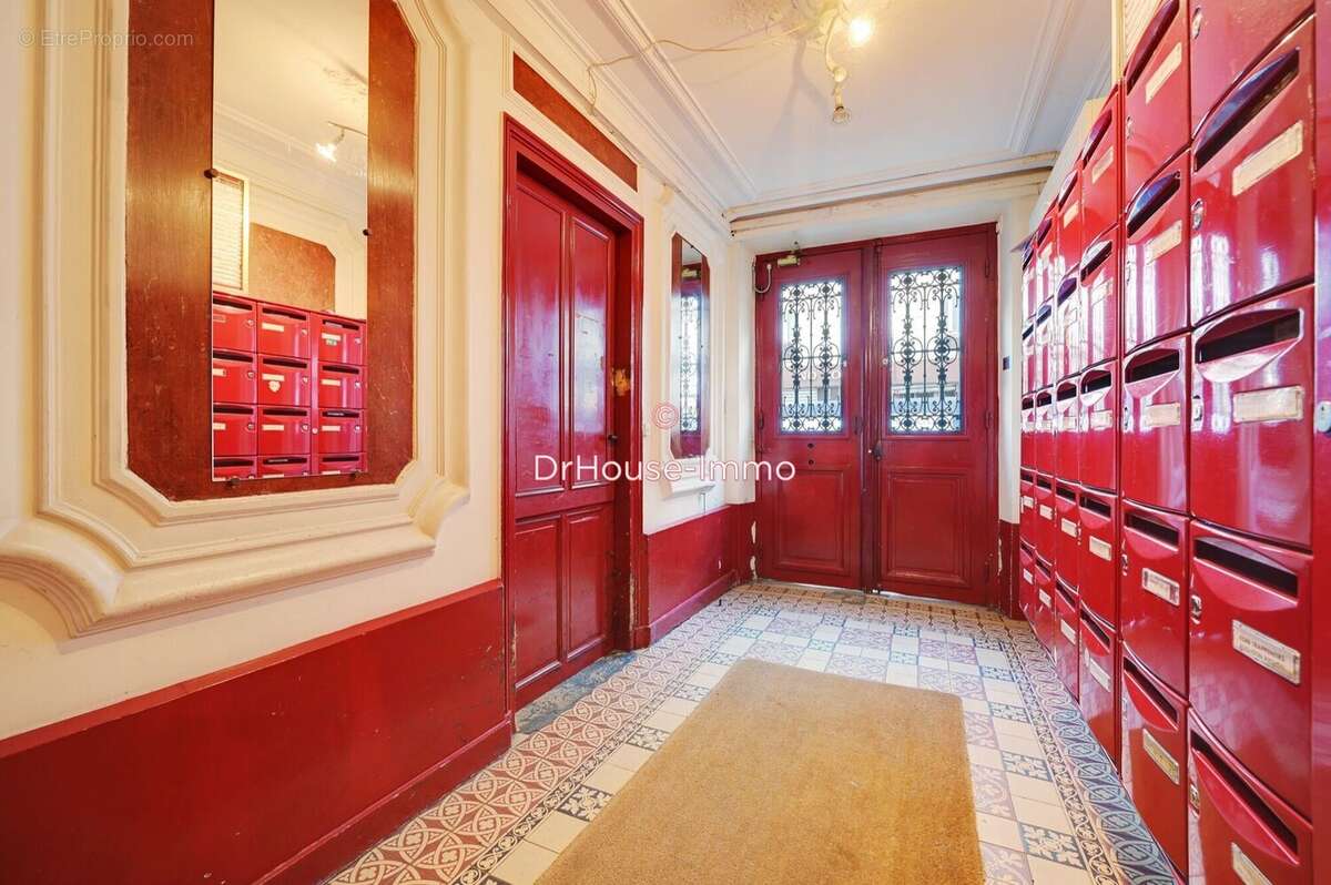 Appartement à PARIS-18E