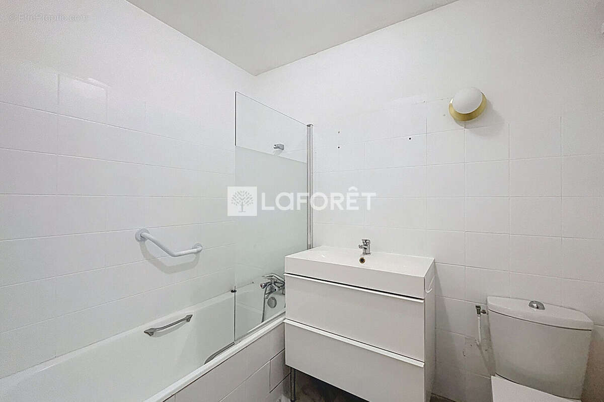 Appartement à SURESNES