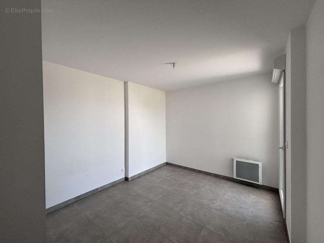 Appartement à MARSEILLE-9E