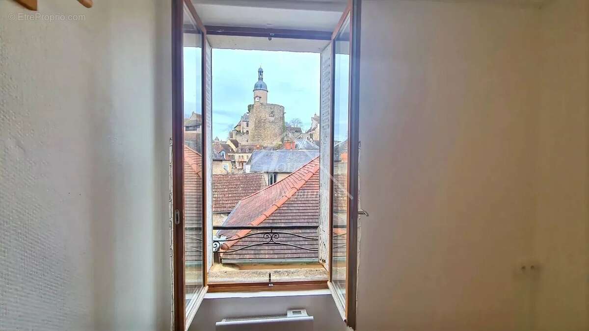 Maison à BOURBON-L'ARCHAMBAULT