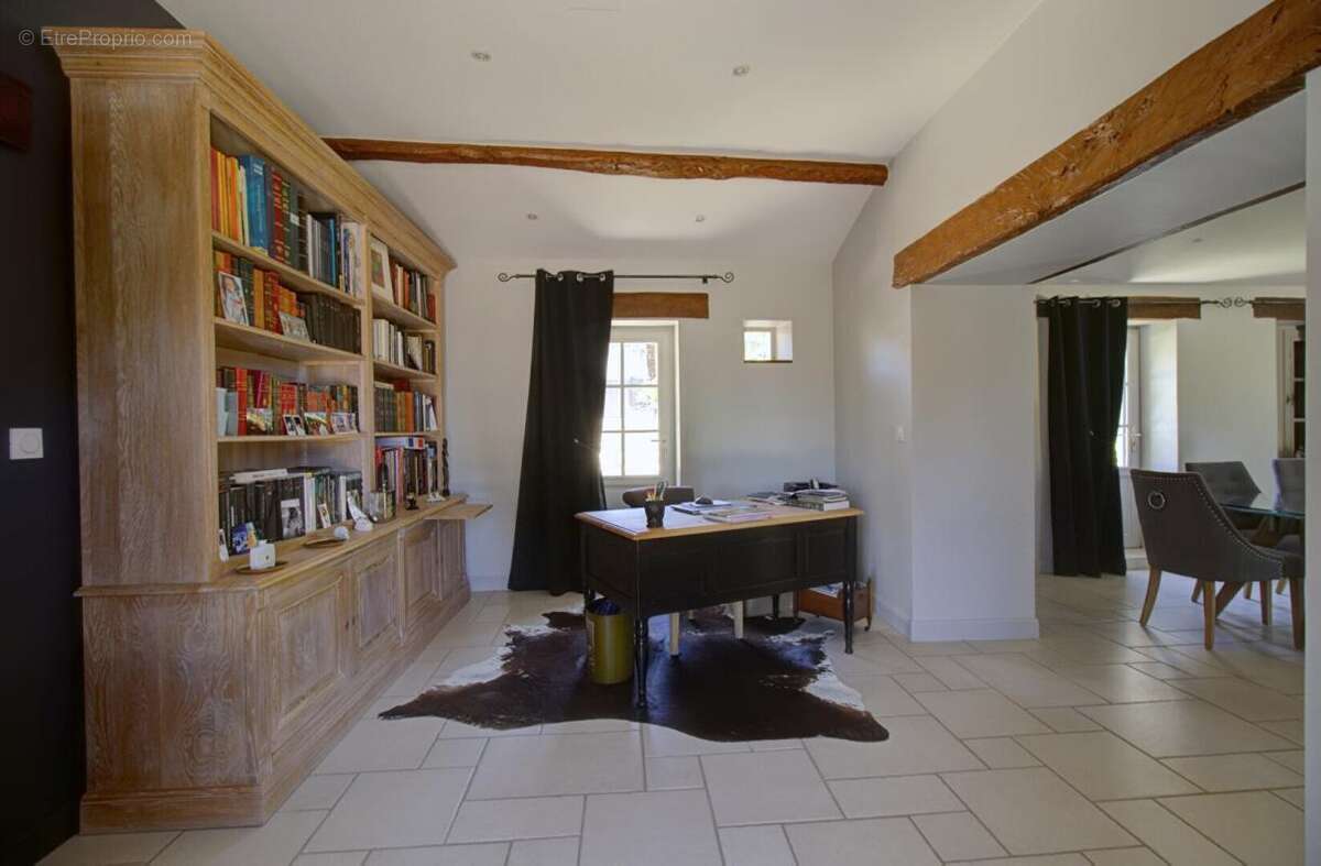 Maison Sainte Ouenne 6 pièce(s) 199 m2 - photo 8