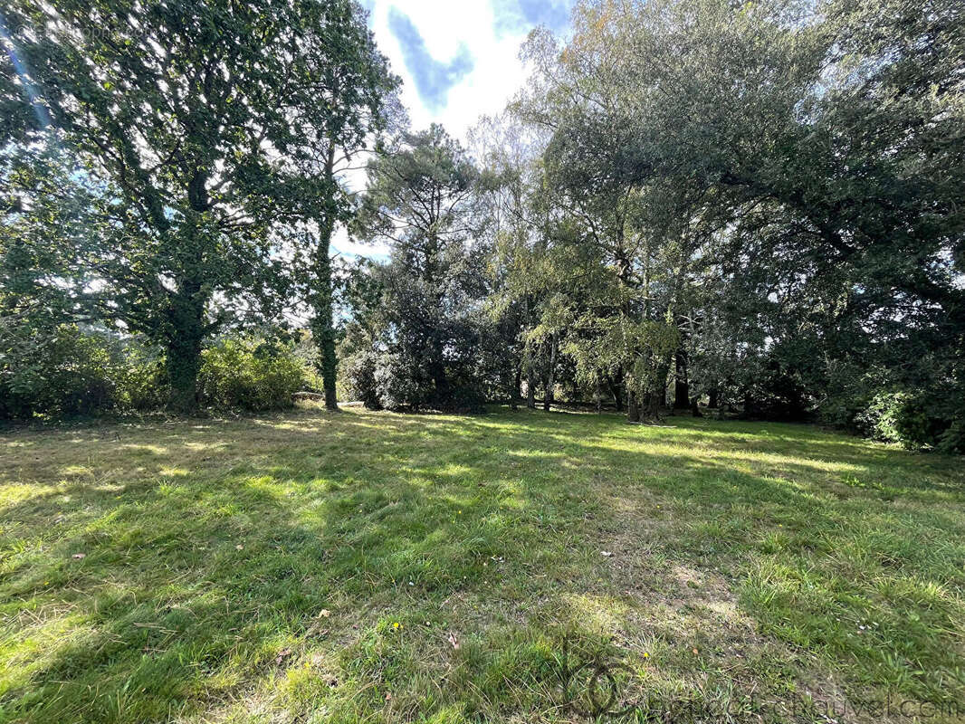 Terrain à SAINT-GILDAS-DE-RHUYS