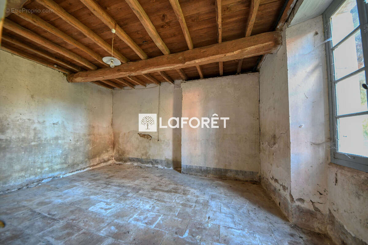 Maison à PARISOT