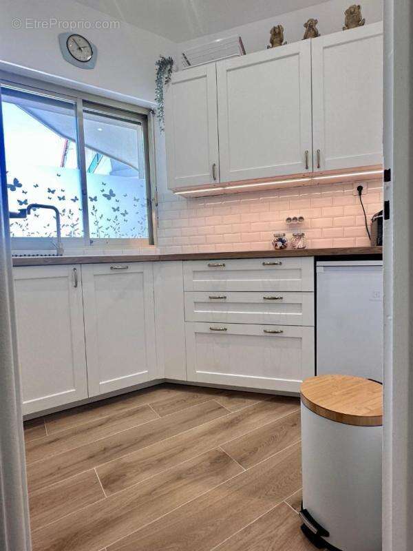 Appartement à VILLENEUVE-LOUBET