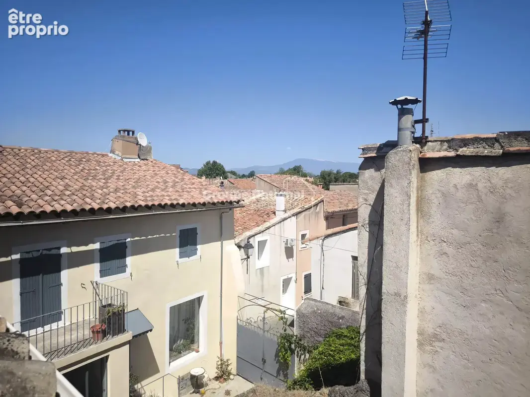 Entraigues-sur-la-sorgue - maison de village avec exterieur - photo 14