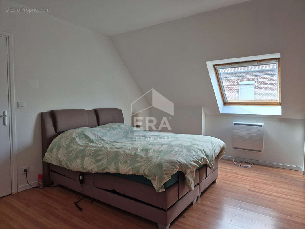 Maison à SIN-LE-NOBLE