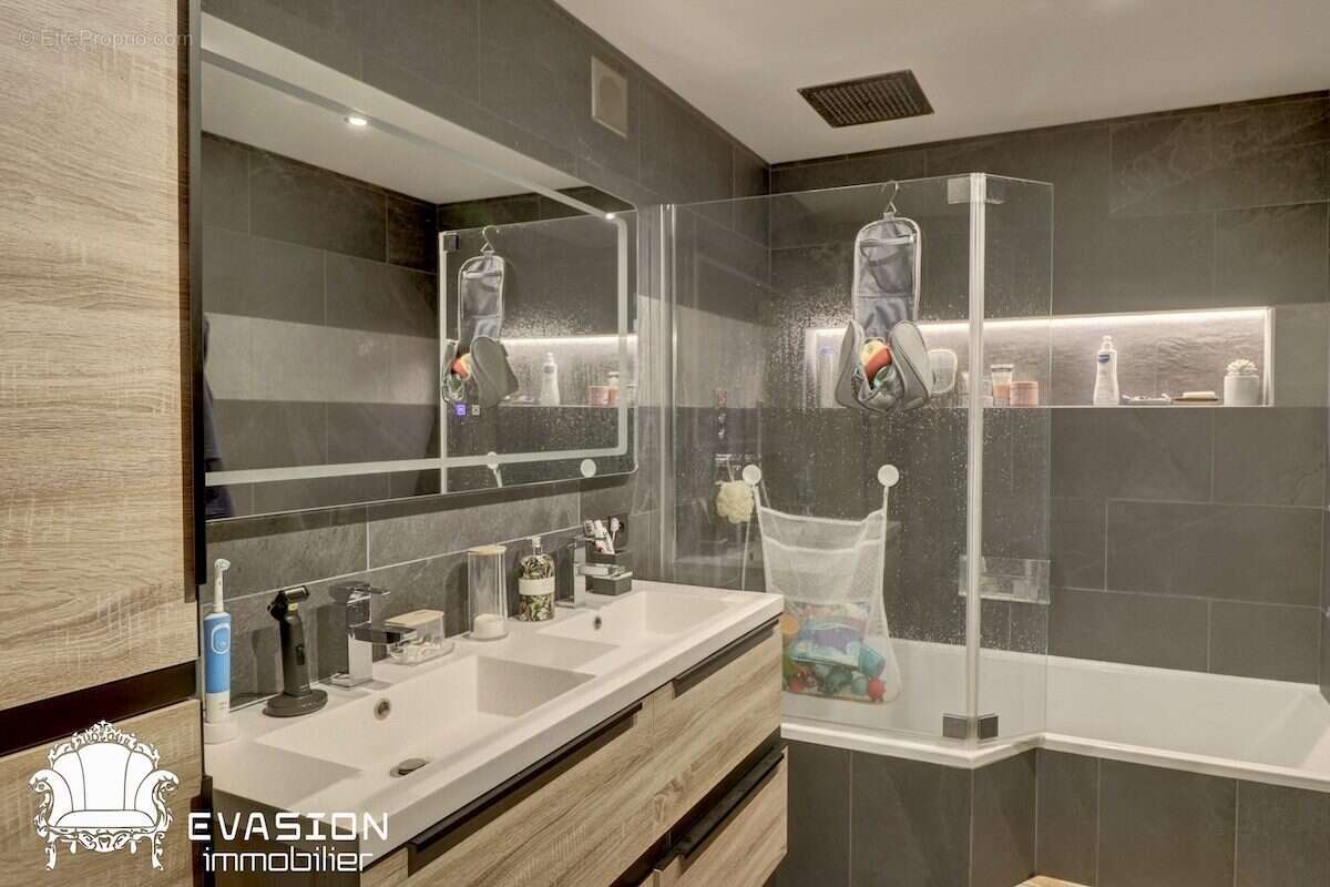 Appartement à SALLANCHES