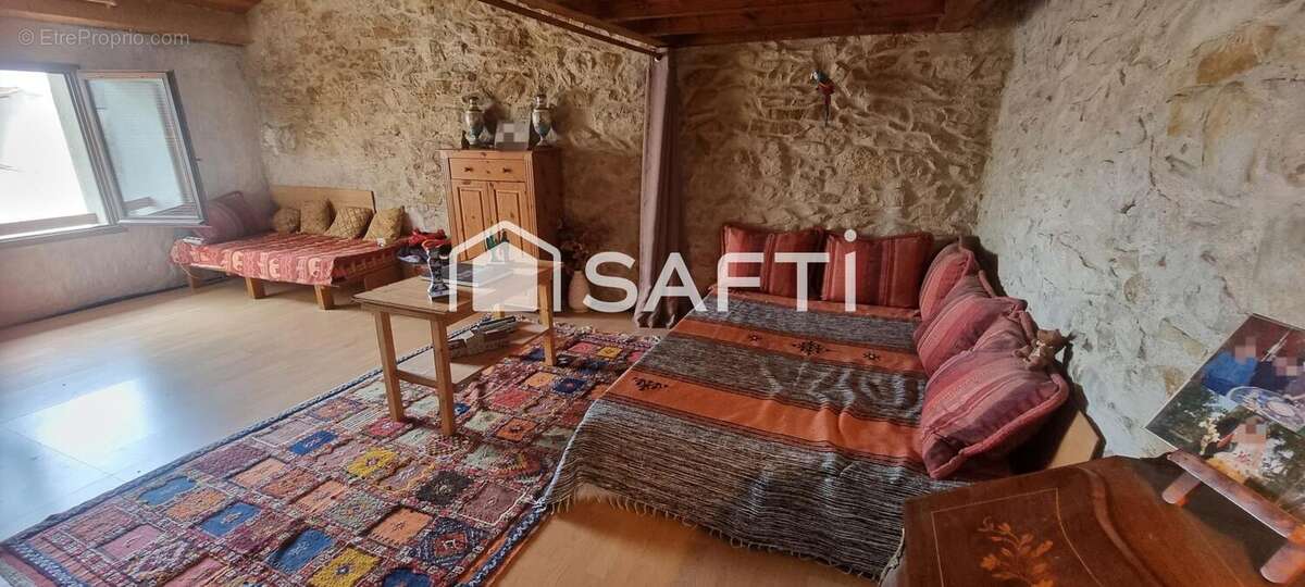 Photo 2 - Maison à AIGUES-VIVES