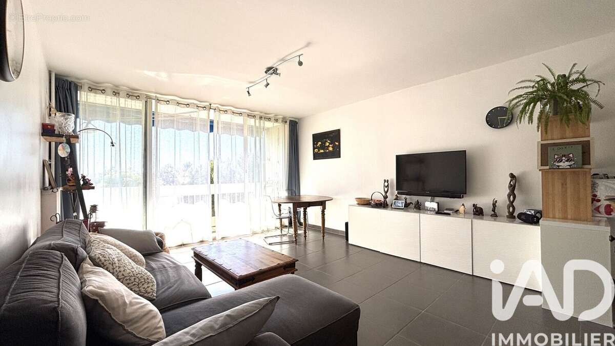 Photo 6 - Appartement à MARSEILLE-12E