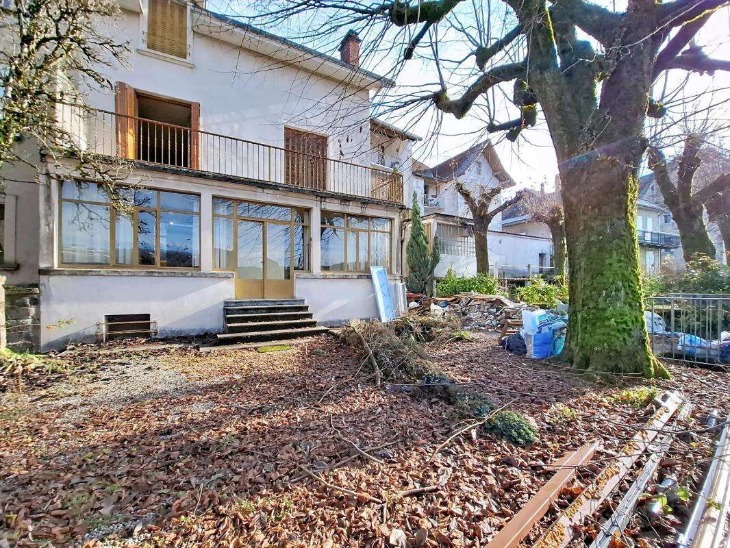 Maison à LES ECHELLES