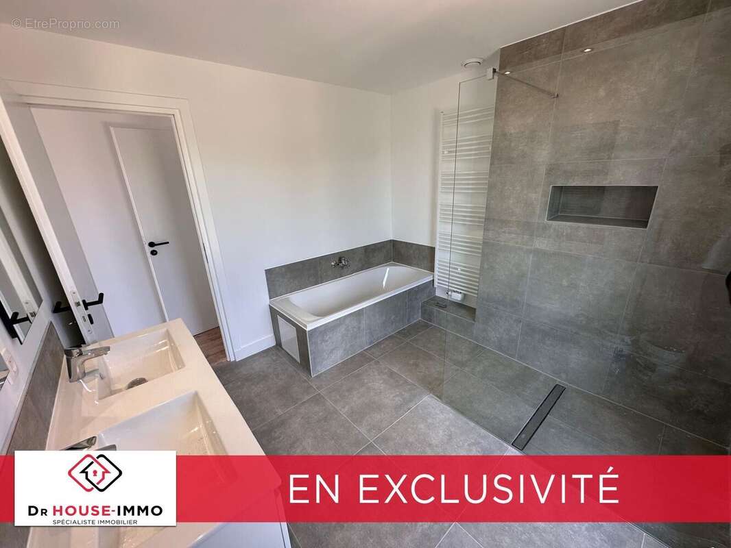 Maison à SAINT-AMAND-LES-EAUX