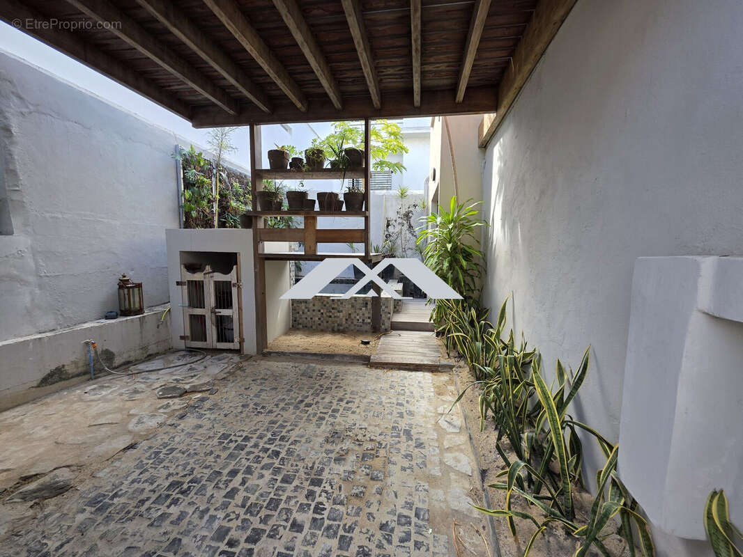 Maison à SAINT-DENIS