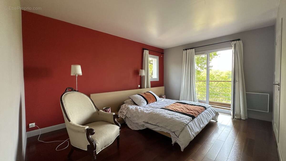 Villa d'architecte de type t6 de 240 m2 avec piscine - photo 14