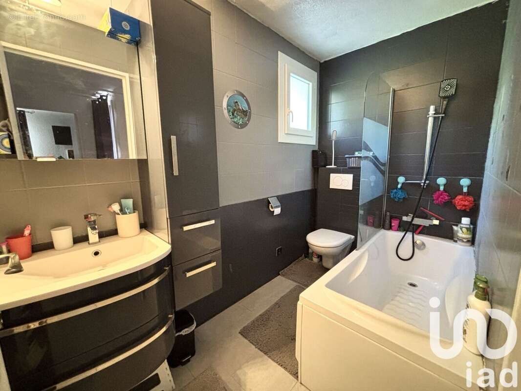 Photo 9 - Maison à SAINT-RAPHAEL