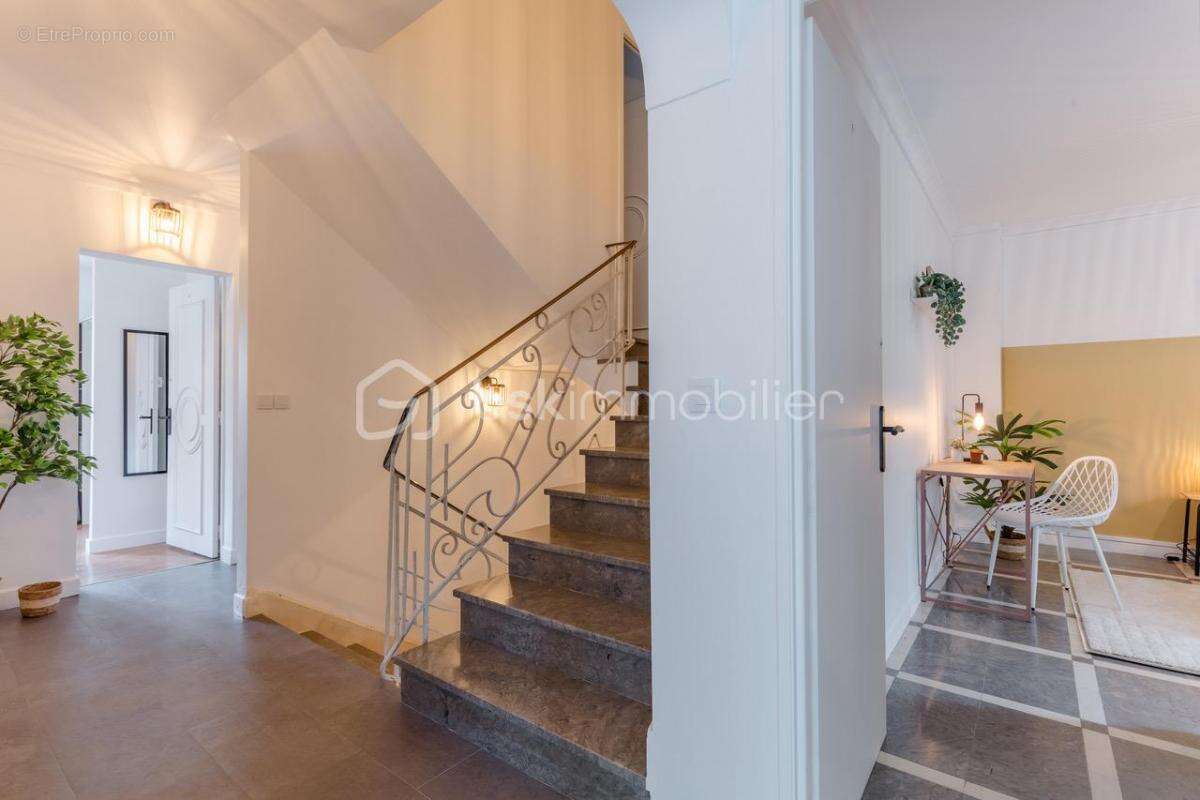 INVESTISSEURS  Maison en Co-Living 250m² avec 10 Chambres Louées à des Étudiants - photo 6