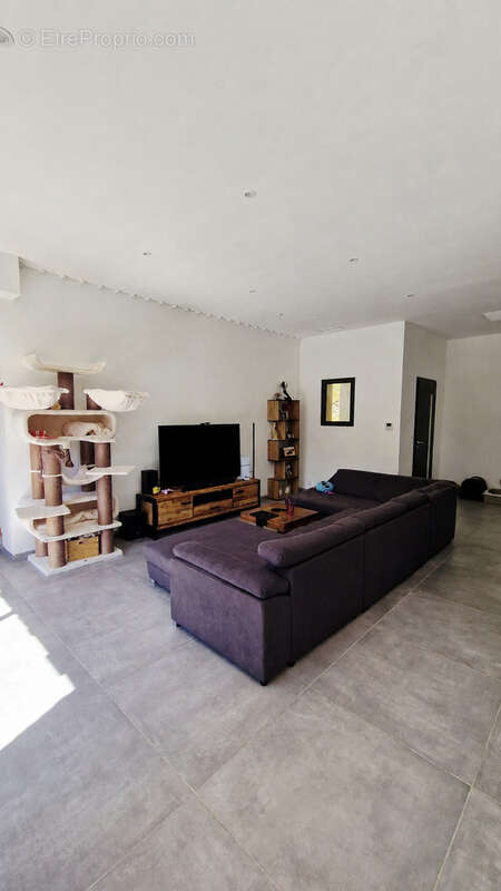 villa 122 m2 habitables sur 2362 m2 de terrain 84500 bollene - photo 7