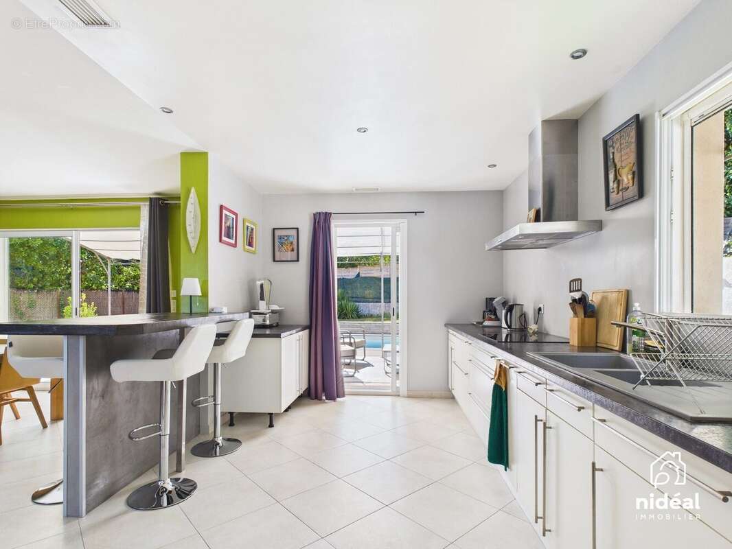 Maison à LUNEL-VIEL