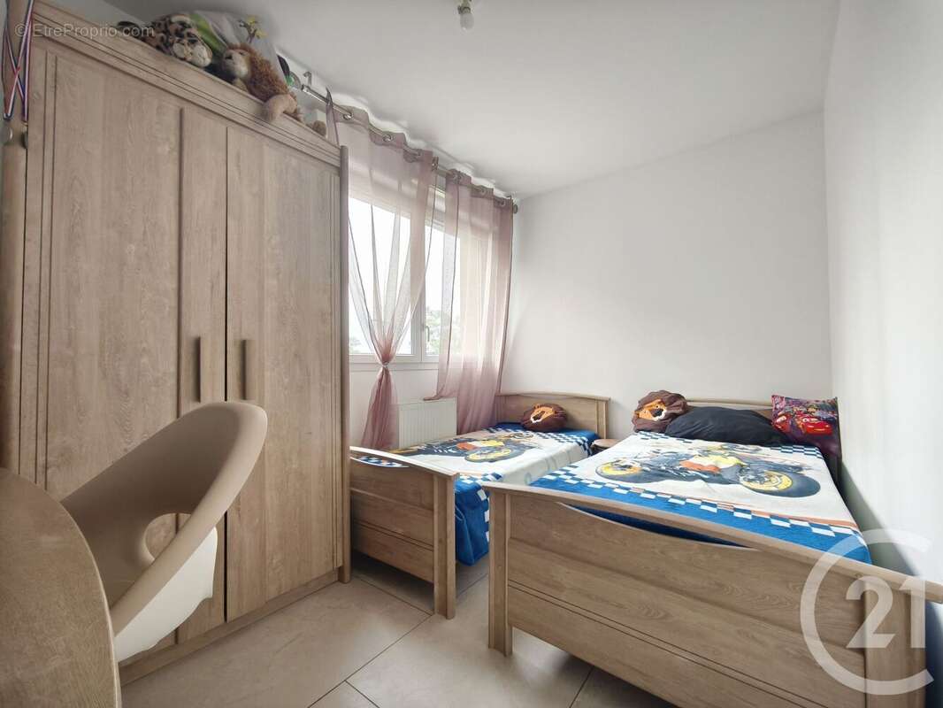 Appartement à SAINT-FONS