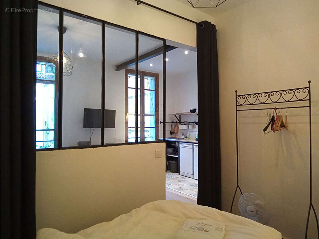 Appartement à MARSEILLE-2E