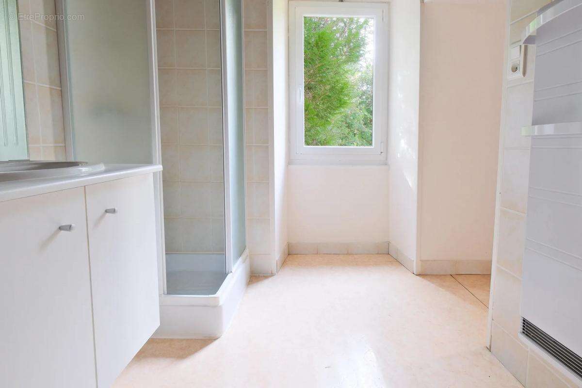 Maison à GRAND-BRASSAC