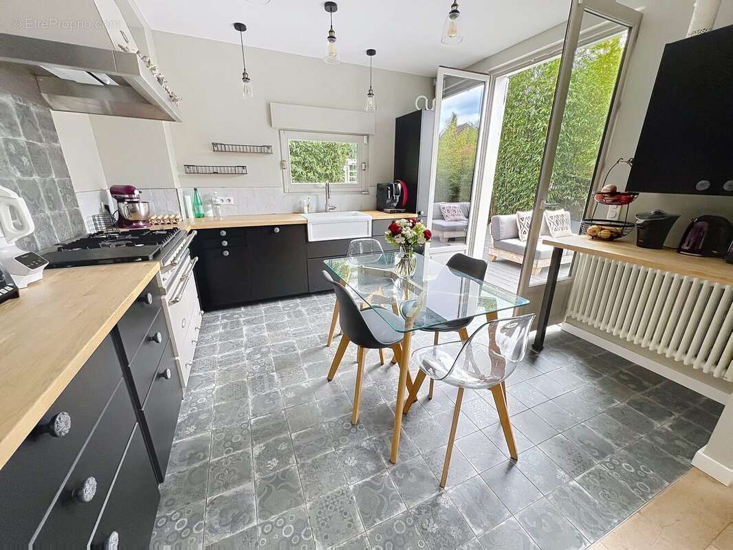 Maison à VAUCRESSON