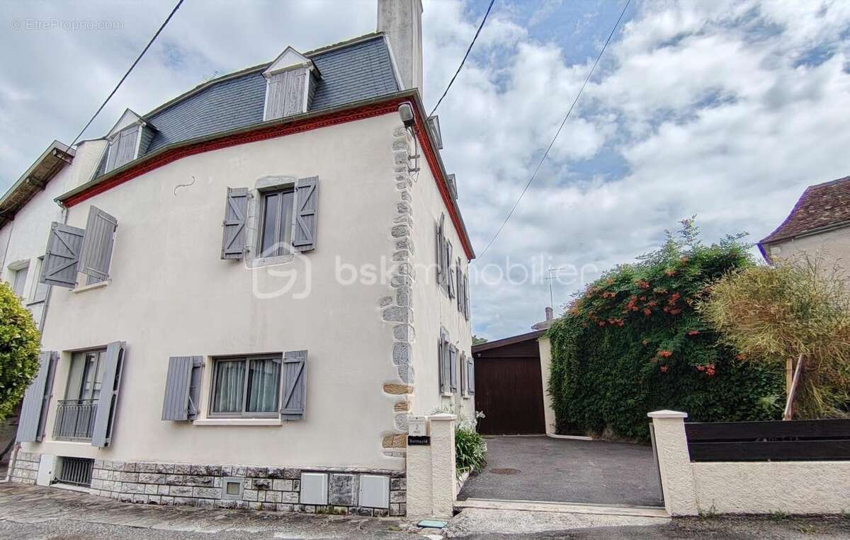 Maison de caractère centre ville - photo 18