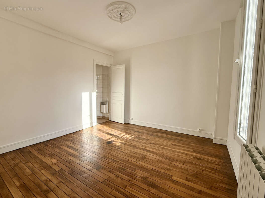 Appartement 37 m² à Issy-Les-Moulineaux  - photo 6