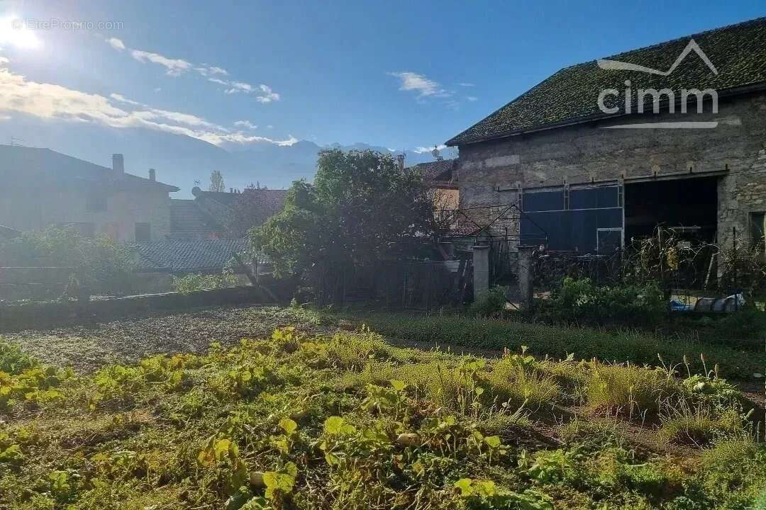 Maison à LA TERRASSE