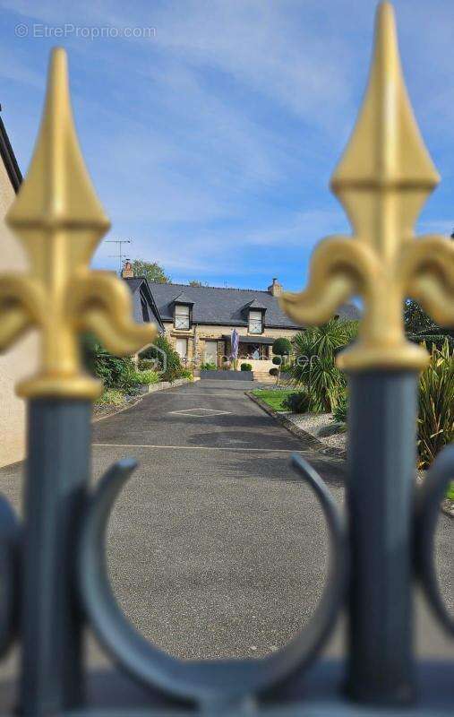 Maison à CHATEAUGIRON