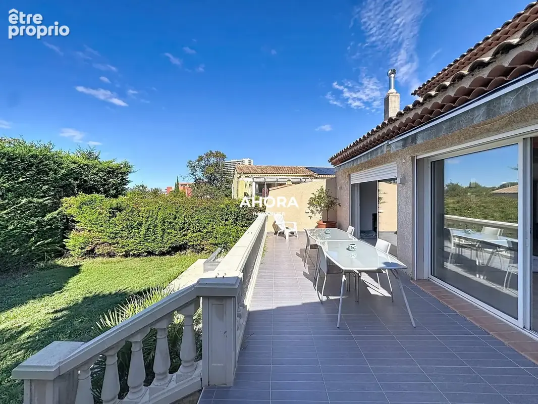 Maison 5 pièces 170 m² à vendre à Marseille-9e (13009) - photo 3