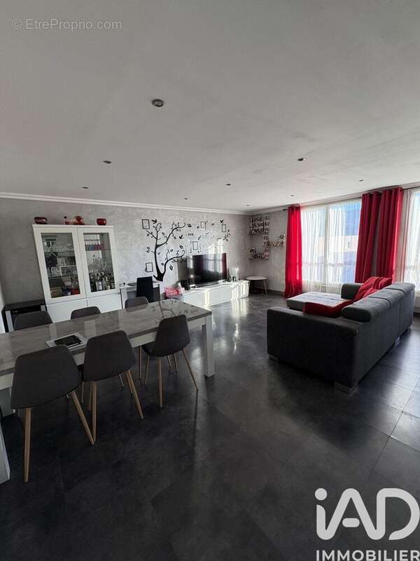 Photo 4 - Appartement à CARROS