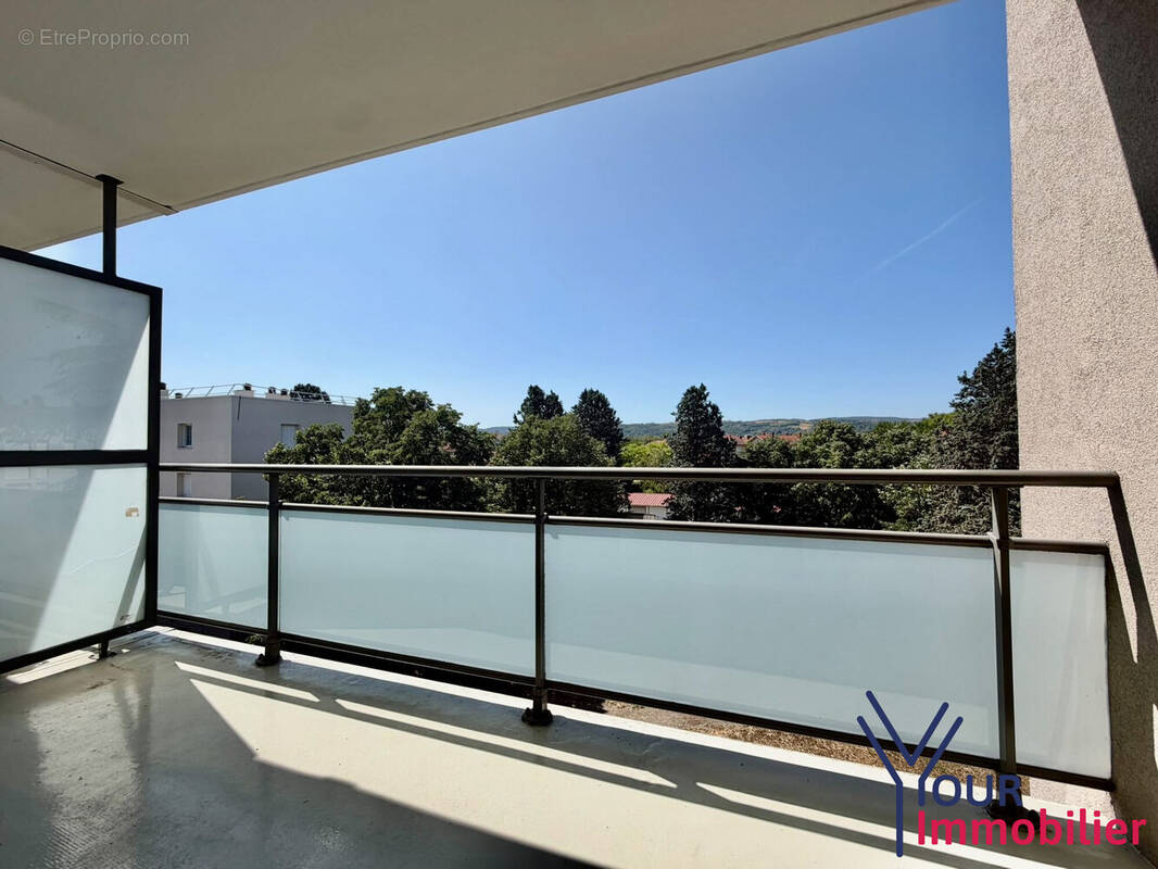 Appartement à GRIGNY