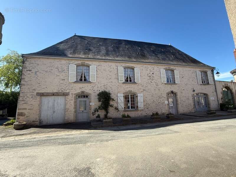 Maison à FRESSELINES