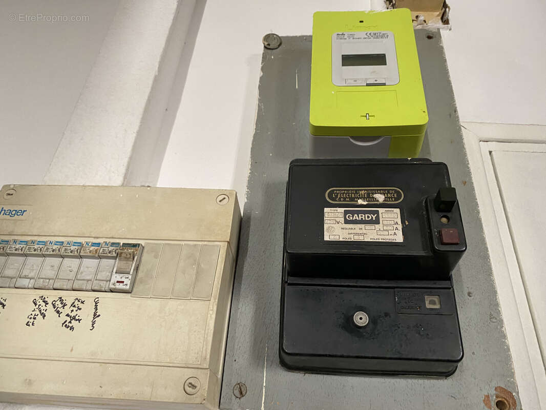 Appartement à MARSEILLE-2E