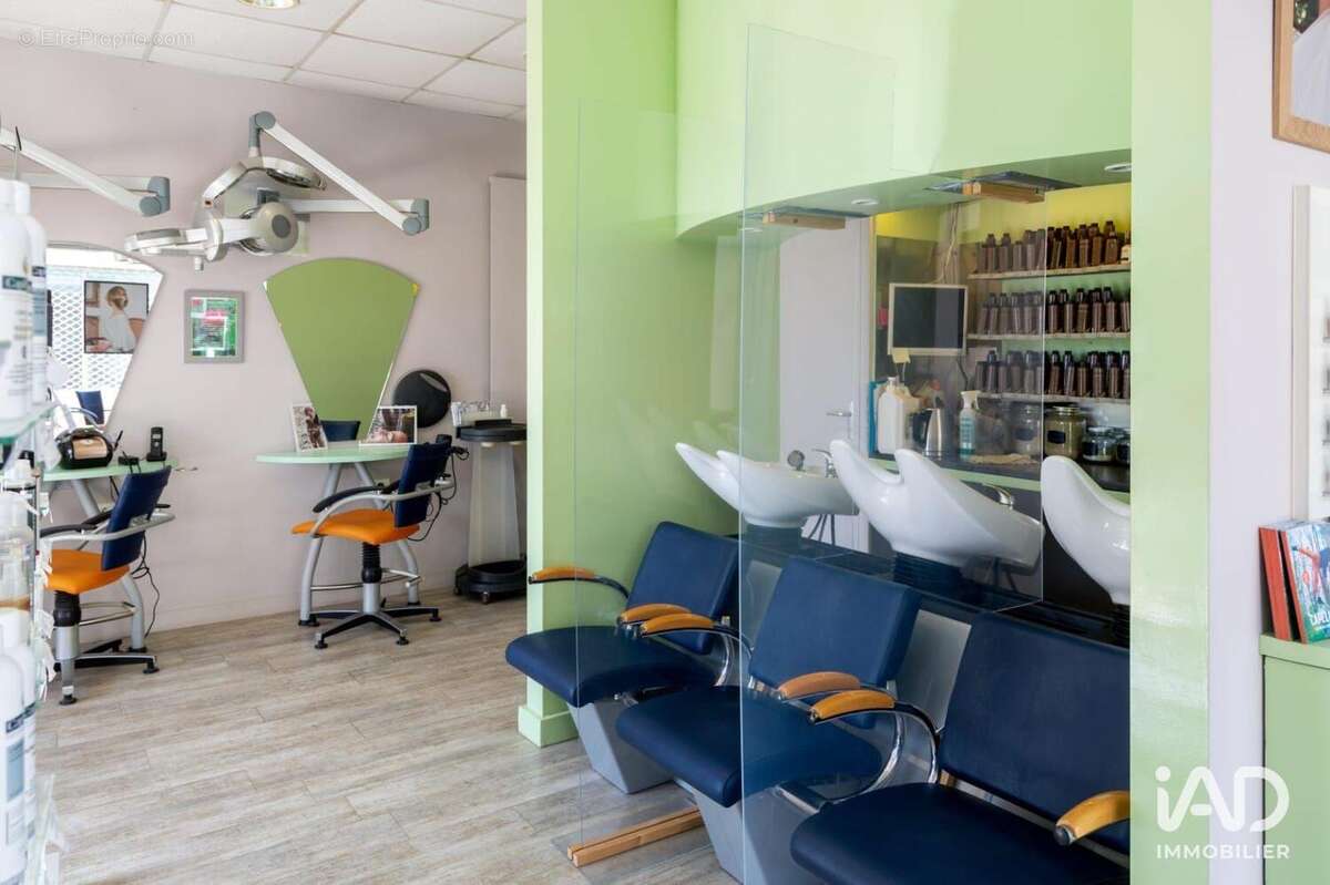 Photo 4 - Commerce à LA CHAPELLE-SUR-ERDRE